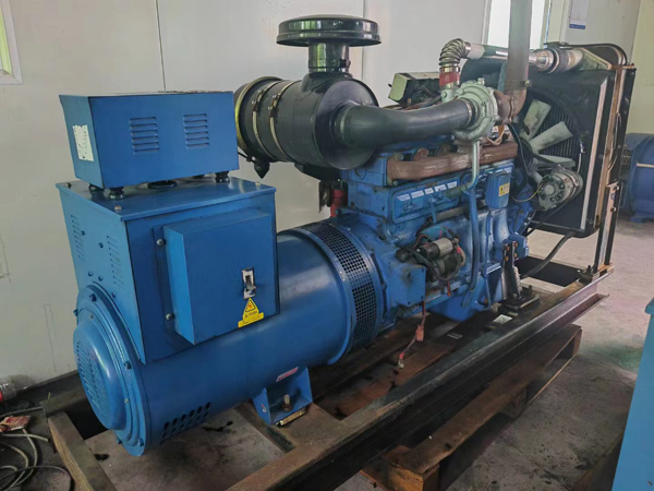 广丰100kW柴油发电机组使用多级机油有哪些优缺点？